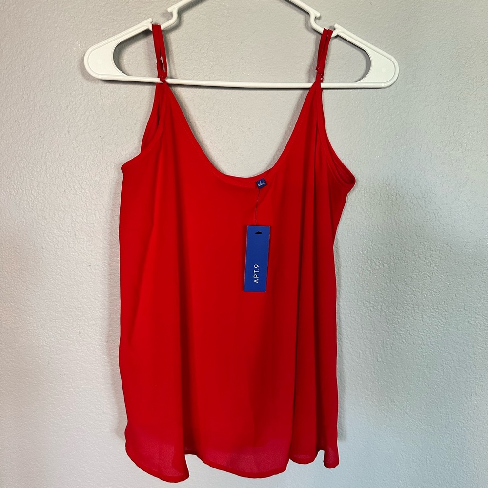 APT.9 Red Tank